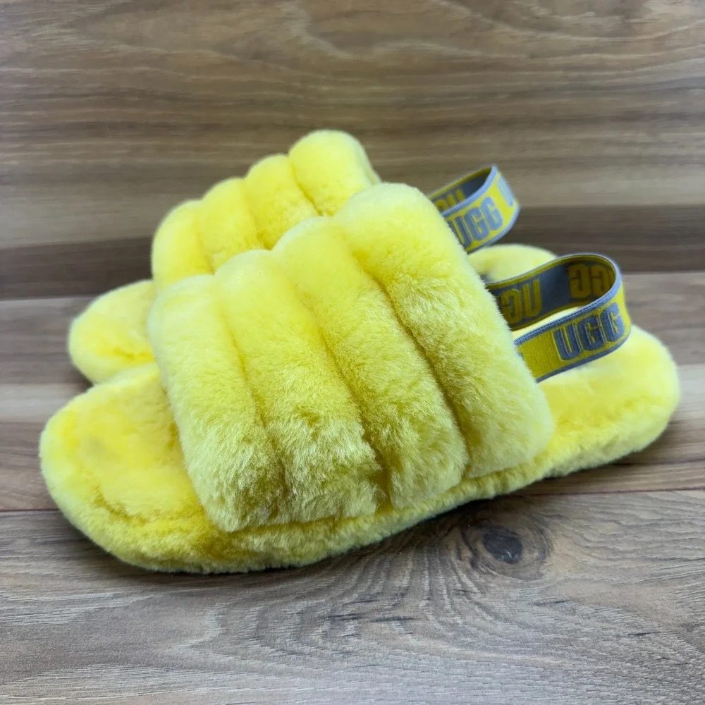 UGG Fluff Yeah Slingbacks Youth Big Girls Size 5 Yellow Shearling fur Slippers